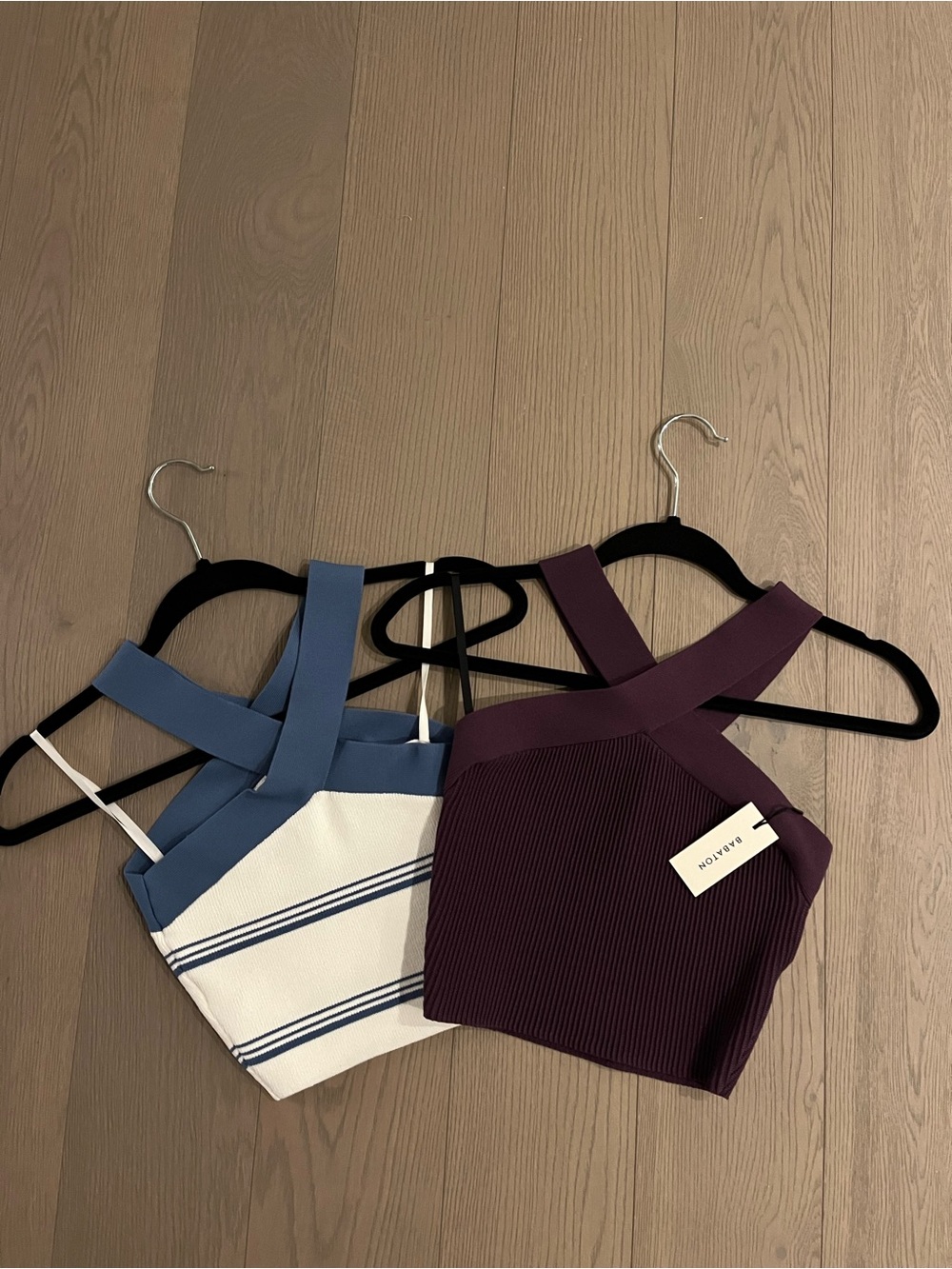 Aritzia Ribbed Cross-Strap Crop Top - Plum